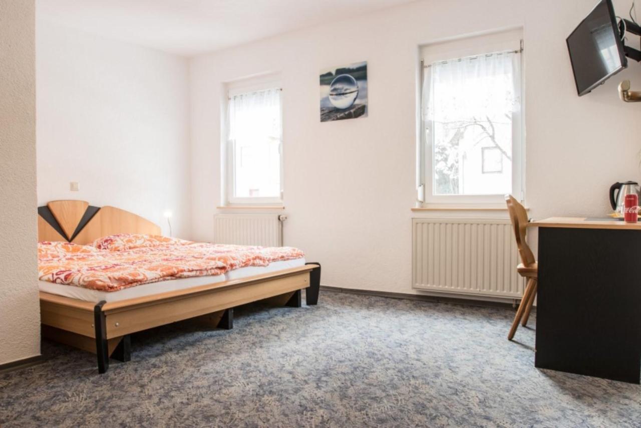 Hotel Alt Heidenheim ภายนอก รูปภาพ