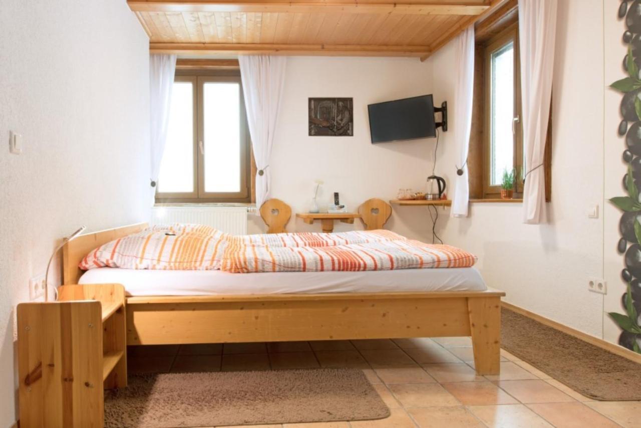 Hotel Alt Heidenheim ภายนอก รูปภาพ