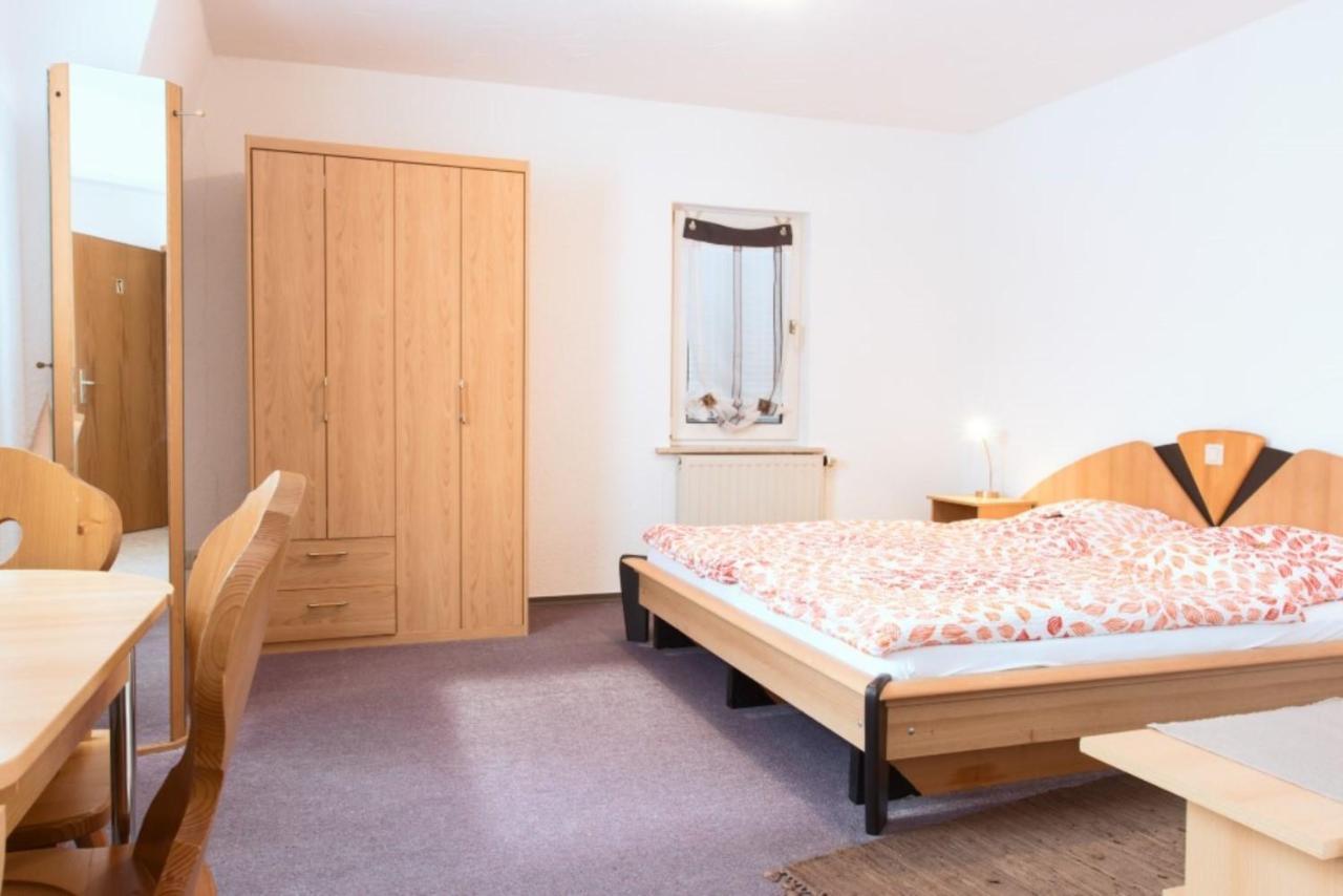 Hotel Alt Heidenheim ภายนอก รูปภาพ